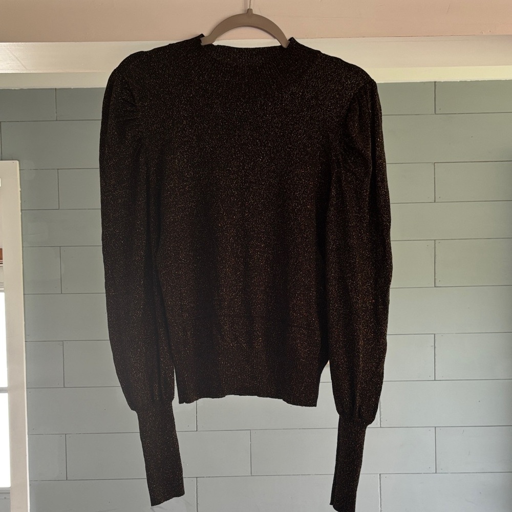 Evereve Leslie Lurex metallic Puff sleeve pull over sweater